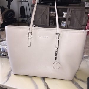 Micheal kors tote New